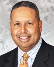 Emanuel Barrows Headshot